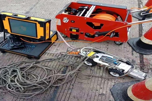 南郊CCTV管道检测机器人