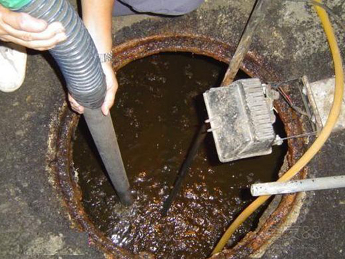 南郊隔油池清理