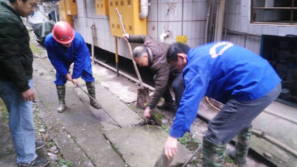 南郊清掏化粪池、管道疏通一站式服务<高效><技术><可靠>